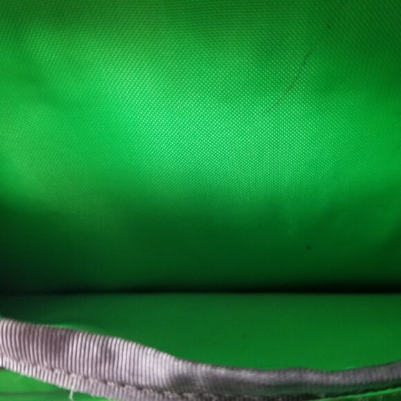 North Face Jester 28 Liter Black Green School Hiking 18 Inch Backpack - Picture 15 of 16